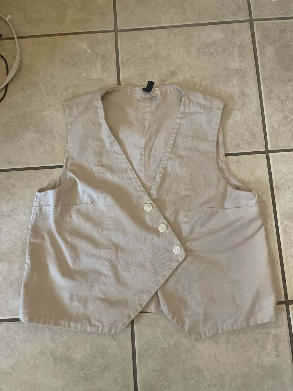 Divided by H&M beige asymmetric front vest size S